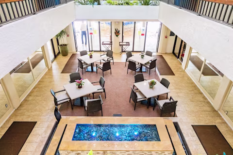 Image > Resort > Florida > Seawatch On-the-Beach Resort > Gallery > SFL-FM-SW21-LOBBY-004.jpg