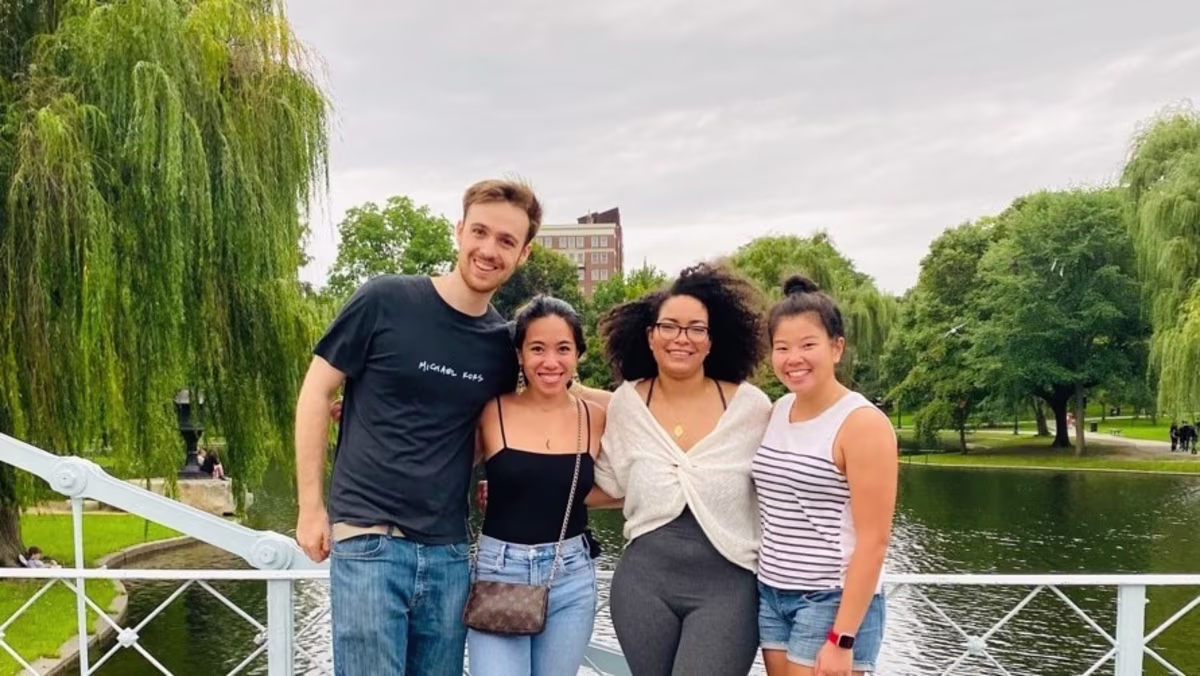 A Hilton Grand Vacations Owner and her travel party at Boston Common while on vacation