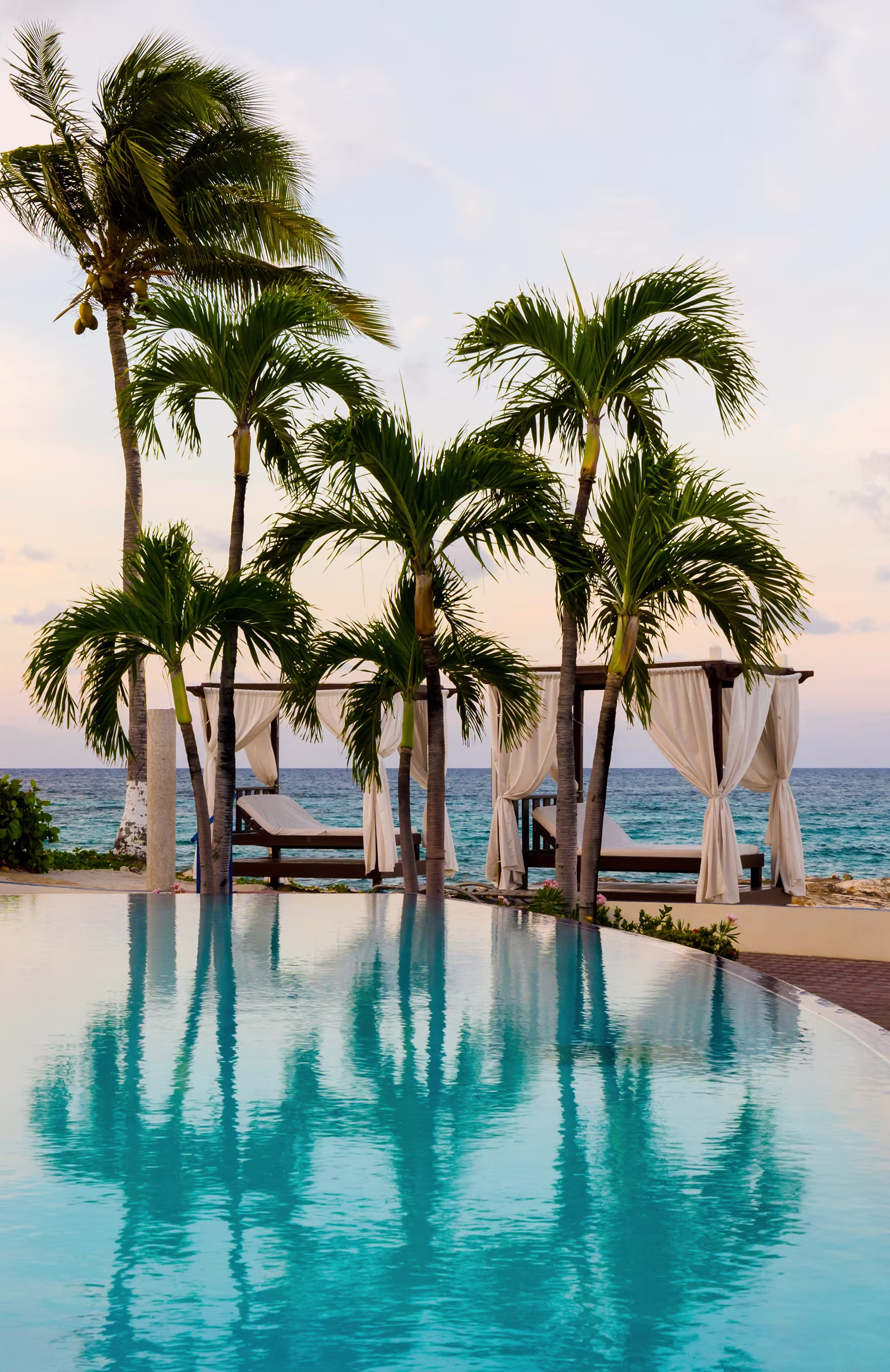 Image > Destination > Caribbean > Features Gallery > 1 > Destinations_Caribbean-1_758x1168.jpg