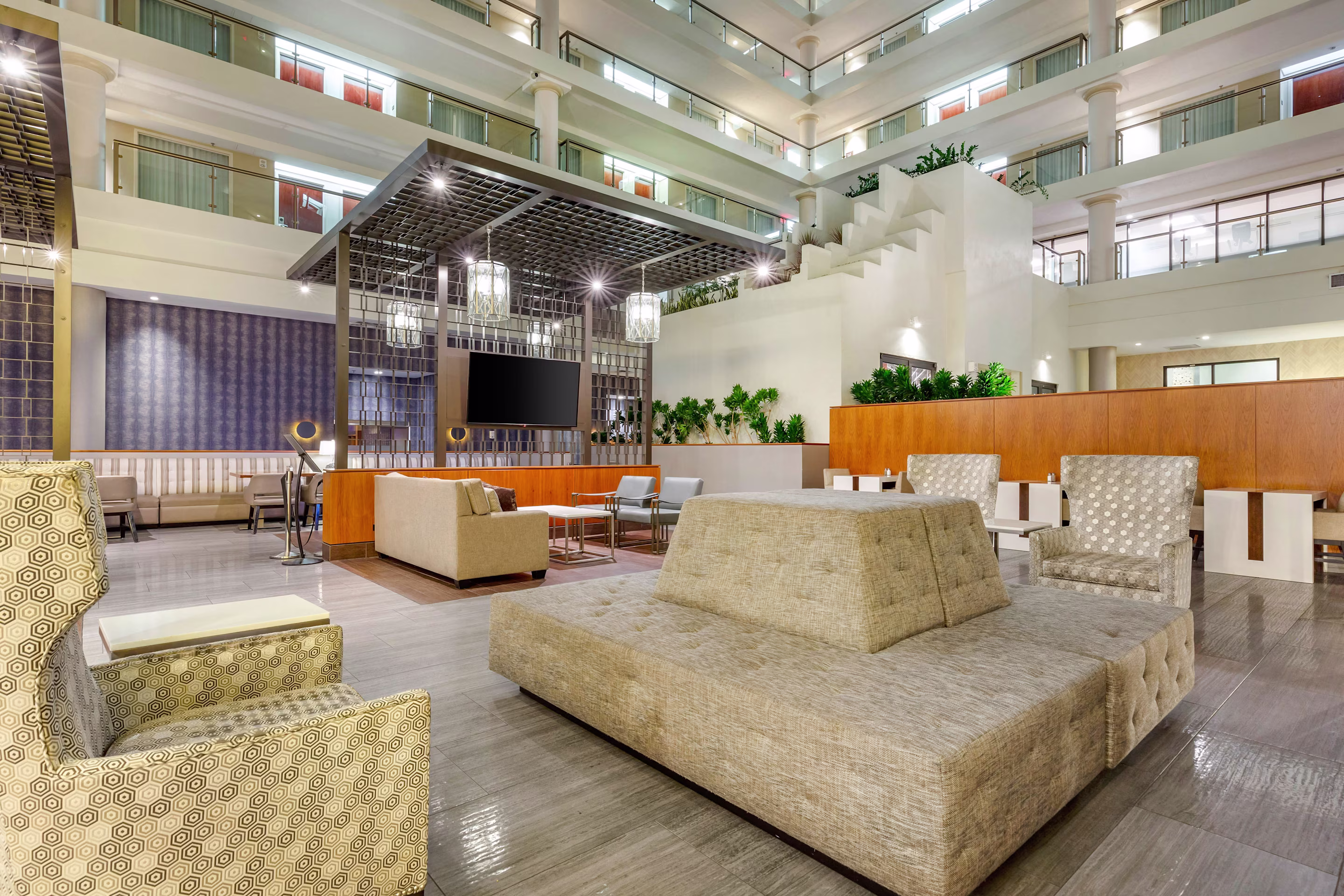 Image > Resort > Virginia & Washington, D.C. > The District, a Hilton Club > Gallery > WASVC-LOBBY-2023-001.jpg