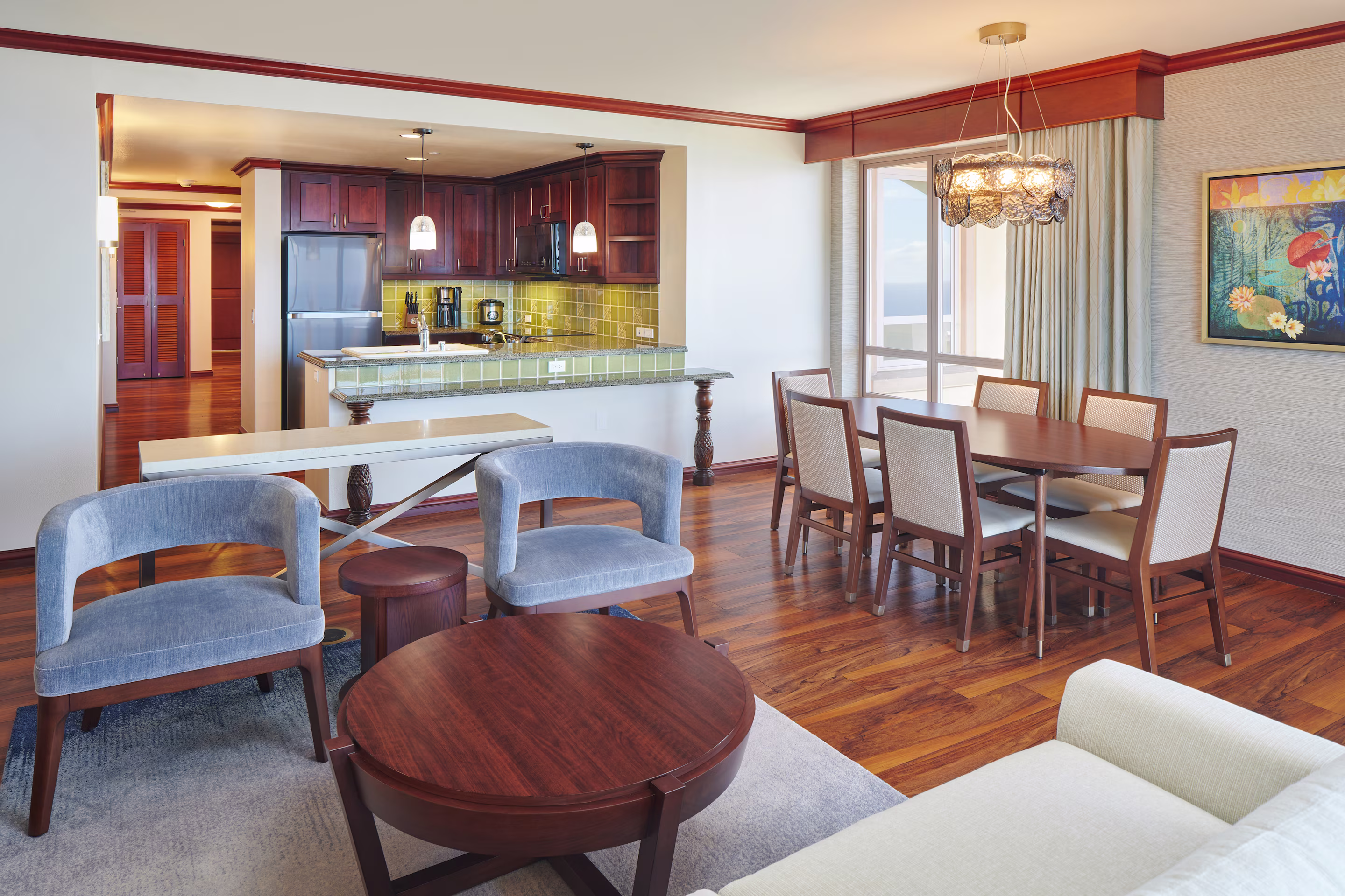 Image > Resort > Hawaii > Grand Waikikian, a Hilton Grand Vacations Club > HNLGW-3BDRM-2KG2DBL-PENT-DIN-2019-K2WOU3-001.jpg