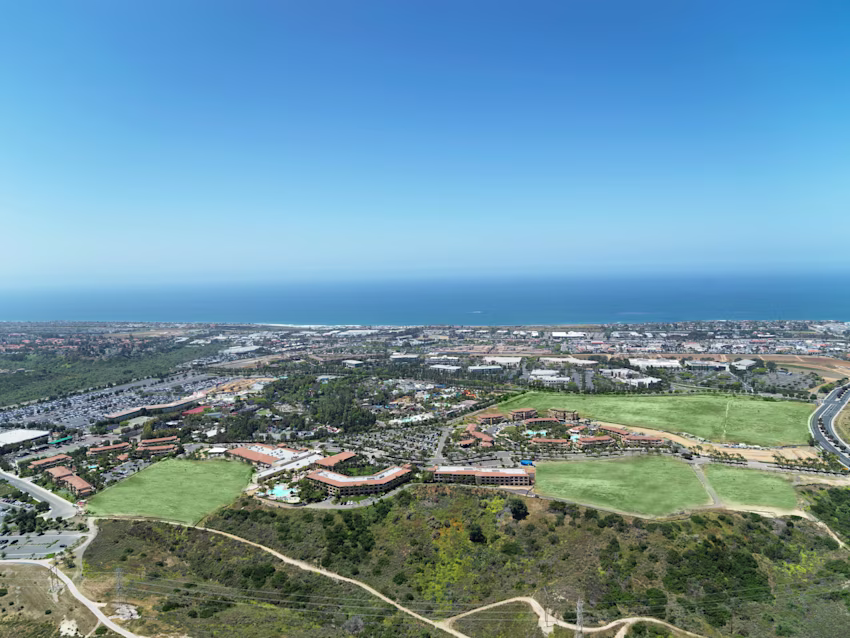 Image > Resort > California > MarBrisa, a Hilton Grand Vacations Club > Gallery > CA-MBR-EXT-AERIAL-2017-007.jpg