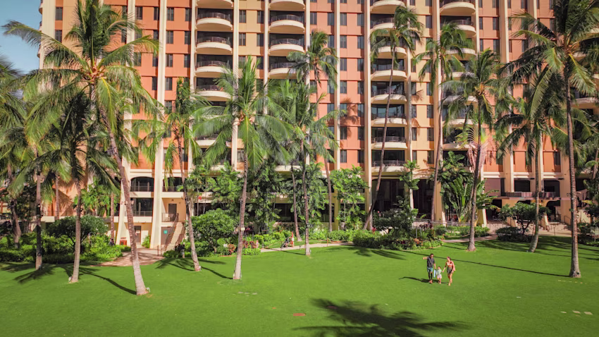 Image > Resort > Hawaii > Lagoon Tower, a Hilton Grand Vacations Club > Gallery > HI-LGN-EXT-LIFESTYLE-AERIAL-2023-004.jpg