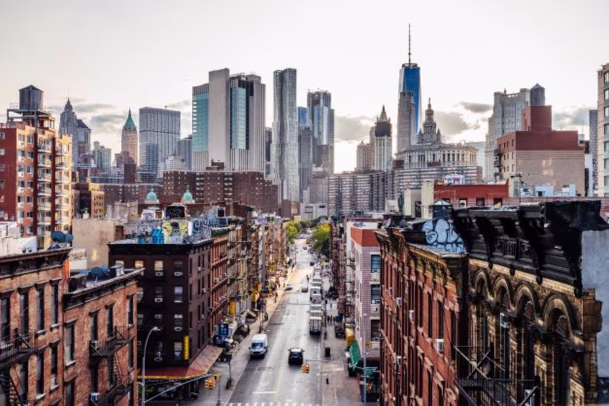 Cityscape of Lower Manhattan, with Chinatown and Wall Street in the background