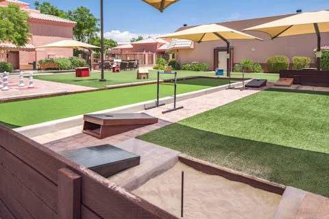 Image > Resort > Arizona > Scottsdale Villa Mirage, a Hilton Vacation Club > Gallery > SVM_MINI_GOLF_2483_2015_RGB.jpg