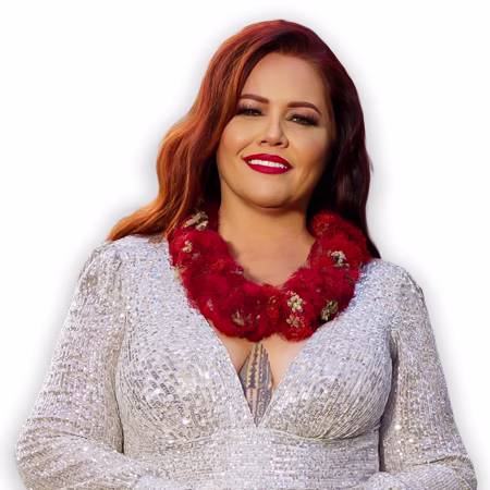 Amy Hānaiali‘i headshot.