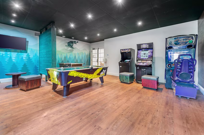 Image > Resort > Canada > Tremblant, a Hilton Grand Vacations Club > Gallery > YMXTR-AC-2023-001.jpg