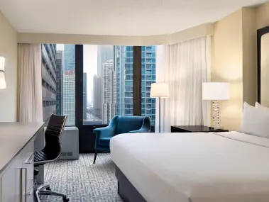 DoubleTree Magnificent Mile