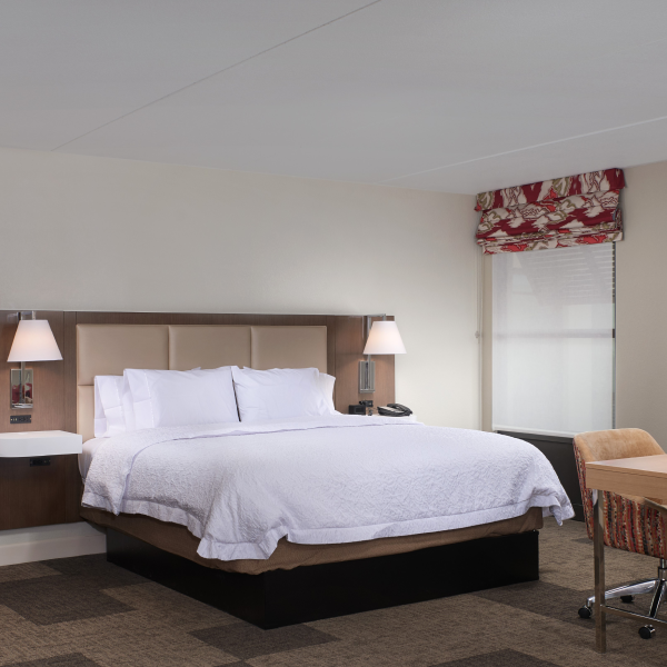 Hampton Inn Shea Blvd.
