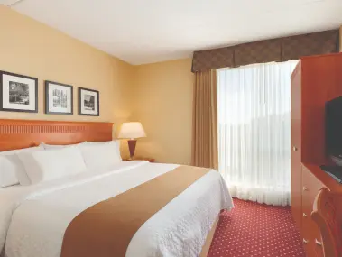 Embassy Suites by Hilton